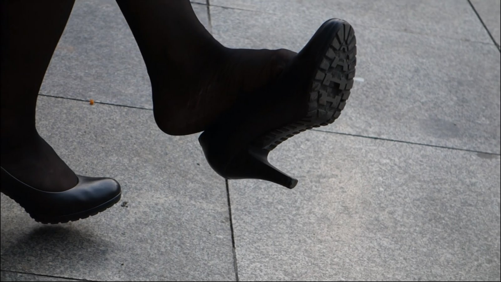 streetsnapdangl[00 03 08][20181129 221723 5]